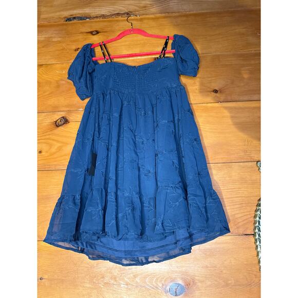 NWT Lulus Cutest Icon Navy Embroidered Off-the-Shoulder Mini Dress Cottage Sz M - Picture 6 of 8